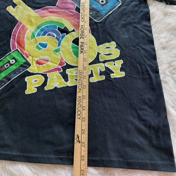 Port&Company Unisex's Black "80s Party" Graphic T-Shirt Size L - Picture 6 of 7